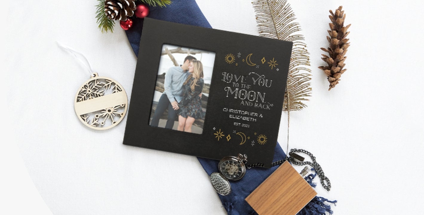 Landing Page - Holiday - Picture Frames